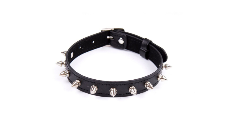 Obroża choker z ćwiekami czarna