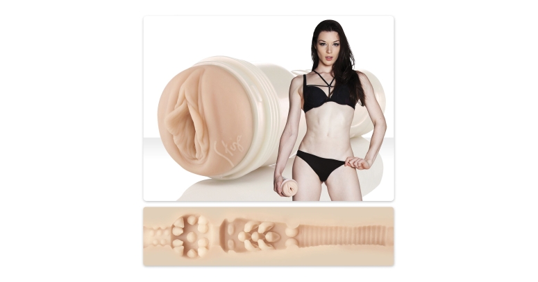 Fleshlight Stoya Destroya masturbator